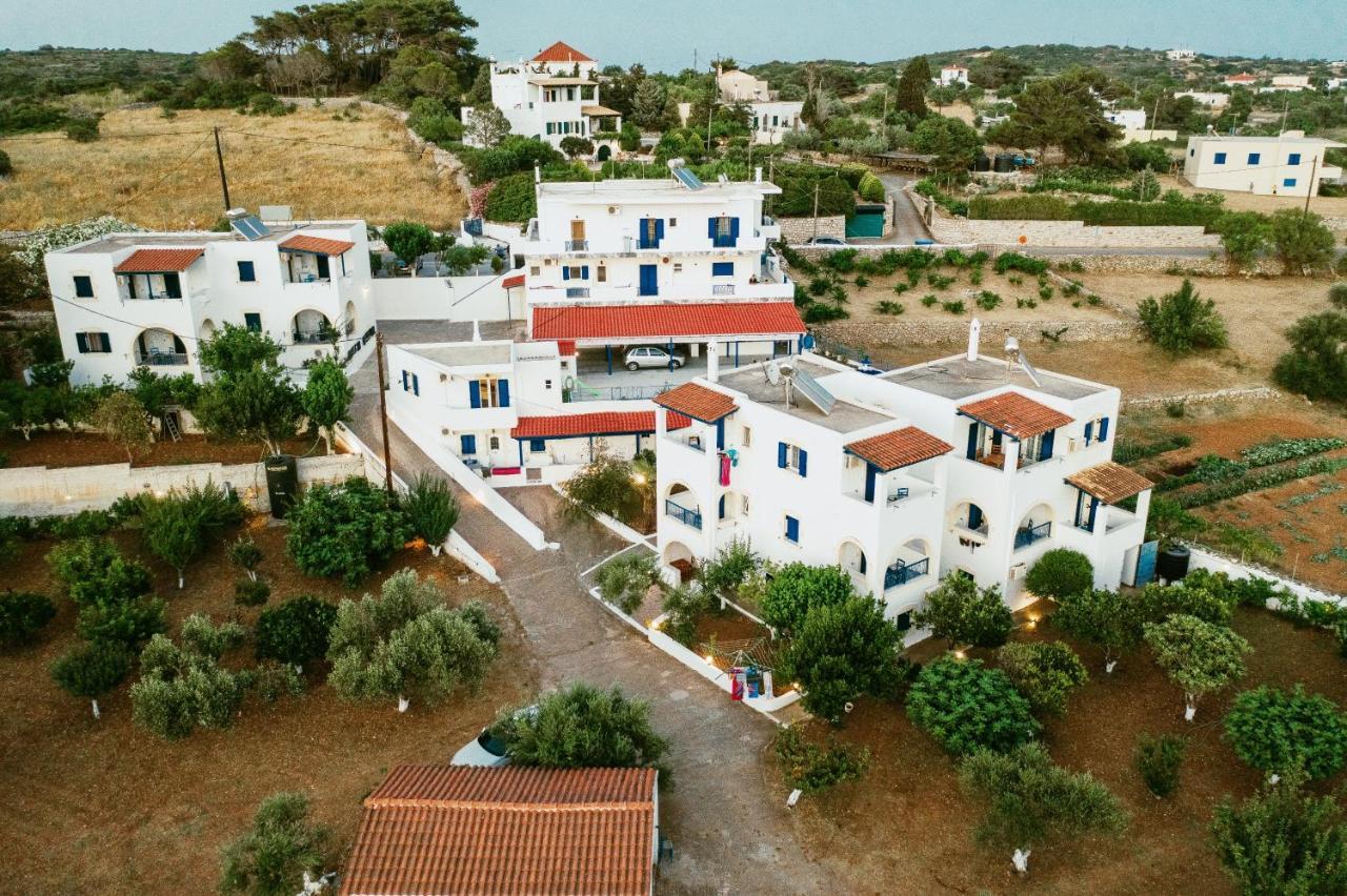 Theofilos Appartements Livadi  ภายนอก รูปภาพ