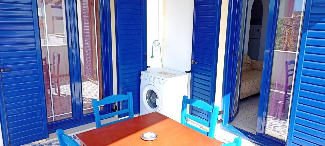 Theofilos Appartements Livadi  ภายนอก รูปภาพ