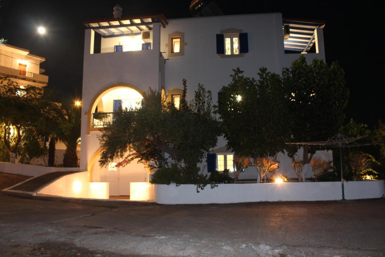 Theofilos Appartements Livadi  ภายนอก รูปภาพ