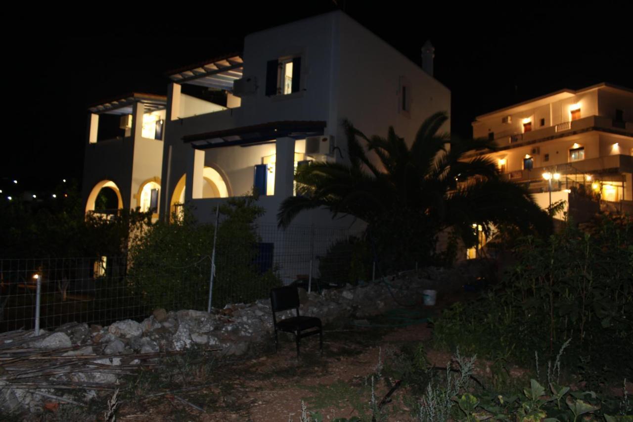 Theofilos Appartements Livadi  ภายนอก รูปภาพ