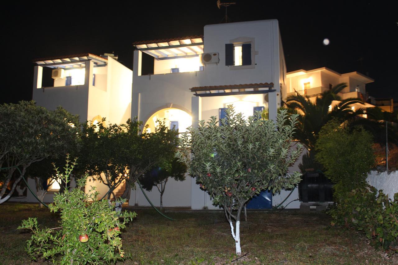 Theofilos Appartements Livadi  ภายนอก รูปภาพ